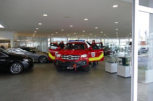 &Uuml;bergabe des Kommando-Einsatzwagens 
