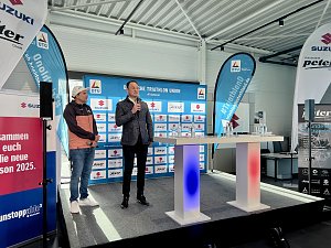 Die Ausdauersport-Elite war in unserem Suzuki-Autohaus zu Gast