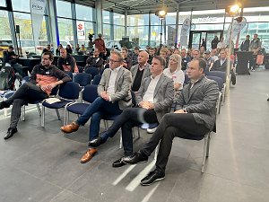 Die Ausdauersport-Elite war in unserem Suzuki-Autohaus zu Gast